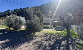 Immeuble  250 m² à vendre à Gémenos (13420)