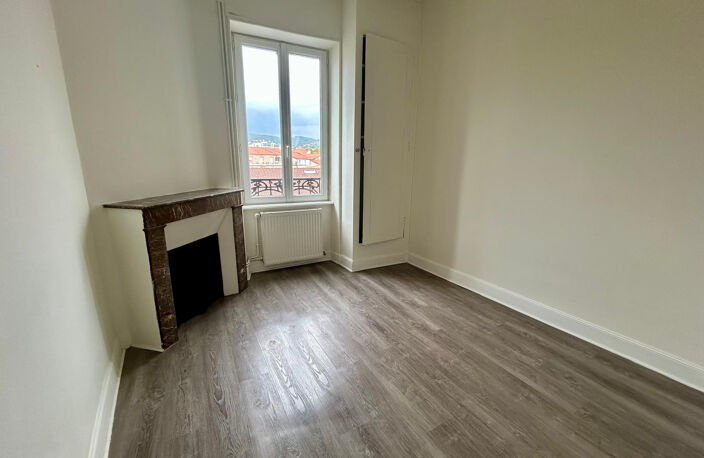 OFFRE DE RENTREE - T2 Palais de Justice — photo 2