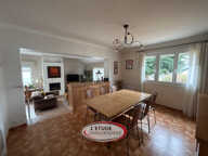 Maison familiale avec vie de plain-pied au coeur de Carquefou — photo 2