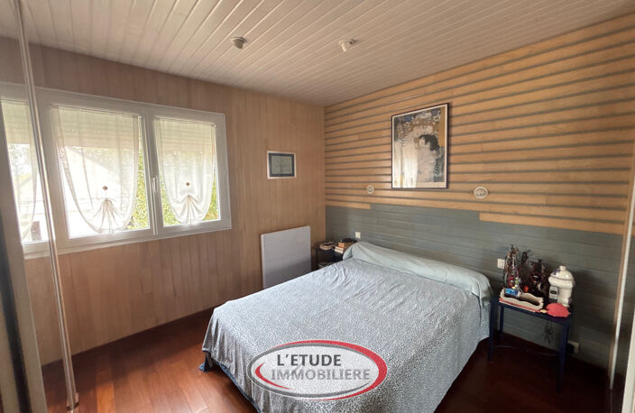 Maison familiale avec vie de plain-pied au coeur de Carquefou — photo 4