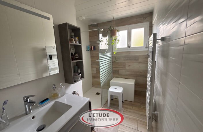 Maison familiale avec vie de plain-pied au coeur de Carquefou — photo 5