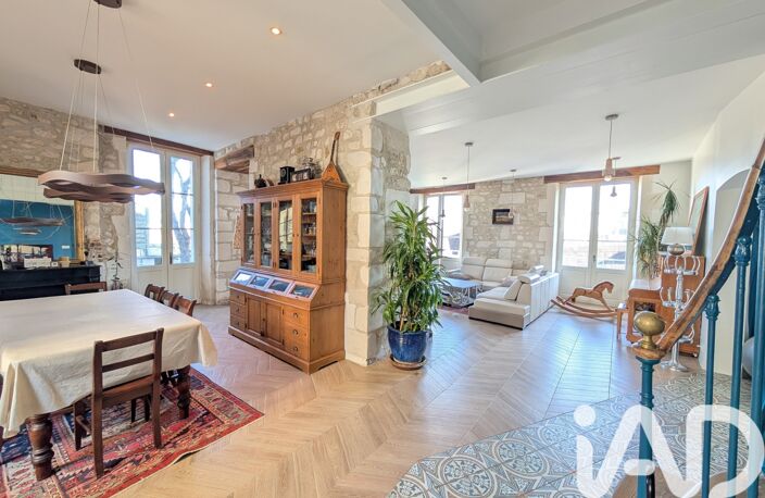 Vente Maison/villa 8 pièces — photo 2