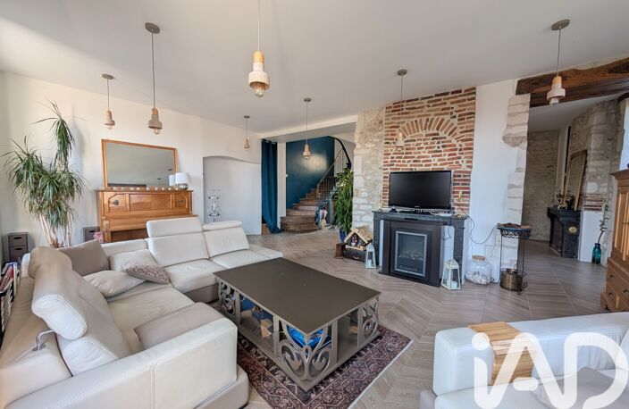 Vente Maison/villa 8 pièces — photo 3