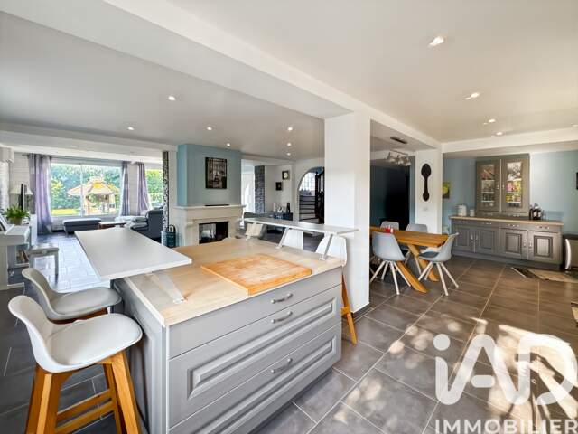 Vente Maison/villa 8 pièces — photo du bien