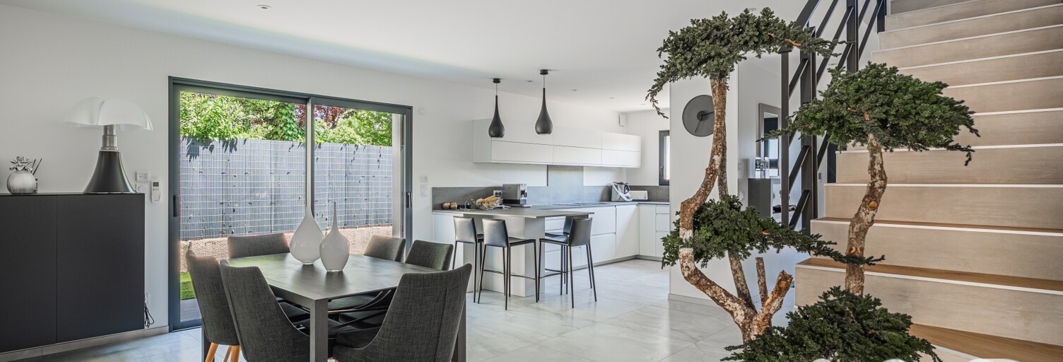 Maison 5 Pièces 151 m² à vendre à Grenoble (38100)