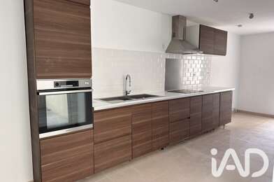 Appartement 3 pièces 1350 €
