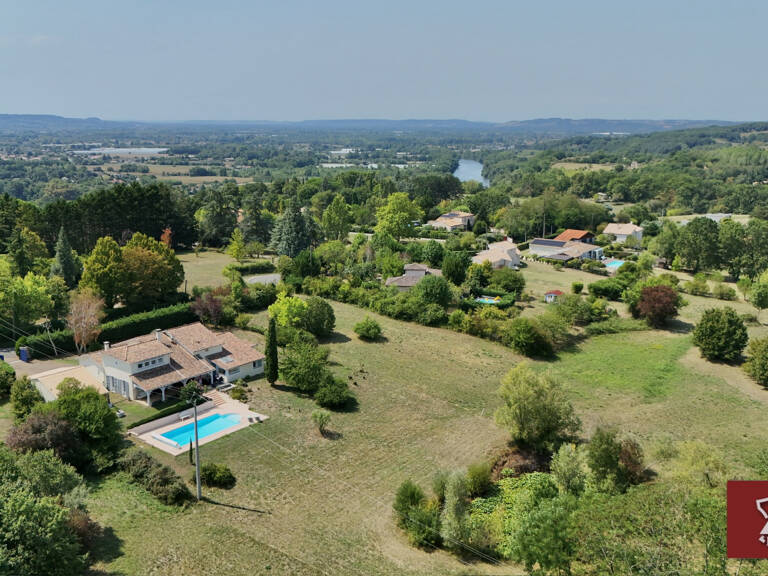 Villa d'exception avec piscine, jacuzzi, double garage et pe — photo 1