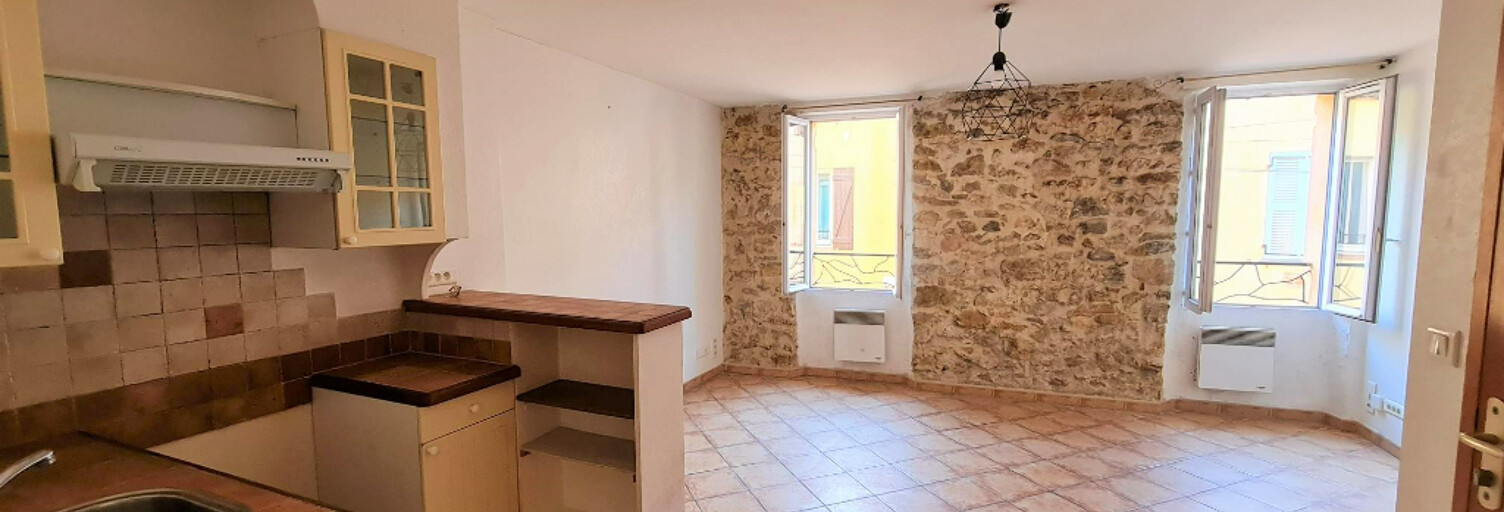 Appartement 1 Pièce 33 m² à louer à Forcalqueiret (83136)