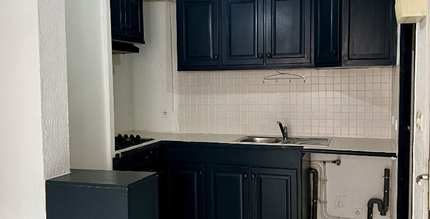 Appartement T2 avec cave à La Roquebrussanne — photo 1
