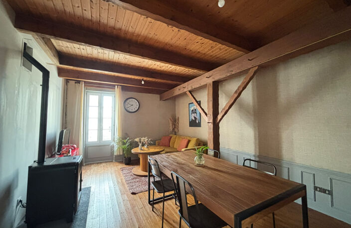 MAISON ANCIENNE EN PIERRE EN BON ETAT GENERAL DE 90 M2 SUR — photo 3