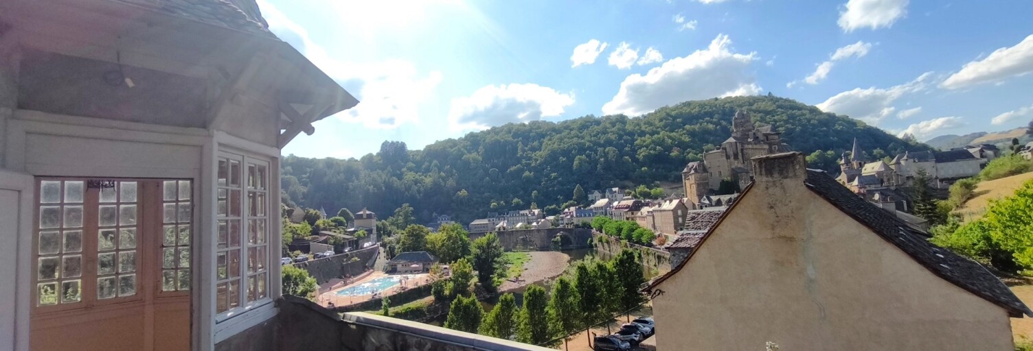 Maison 10 Pièces 185 m² à vendre à Estaing (12190)