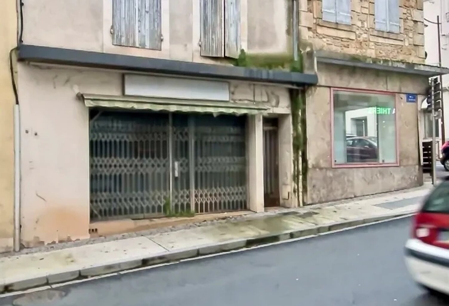 Vente Immeuble 214 m&sup2; — photo 1