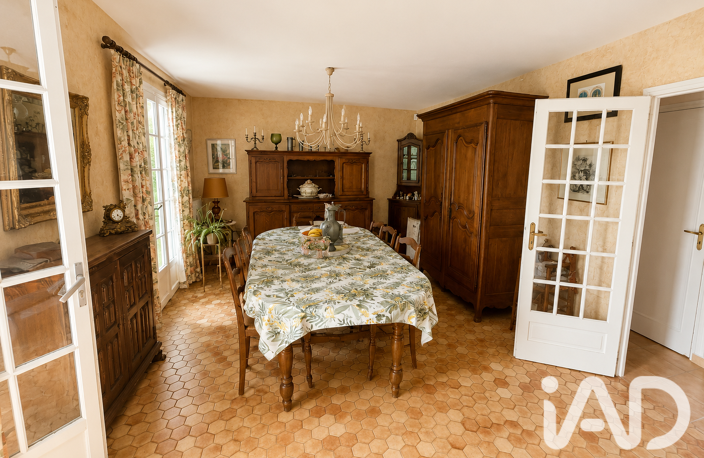 Vente Maison/villa 8 pièces — photo 3
