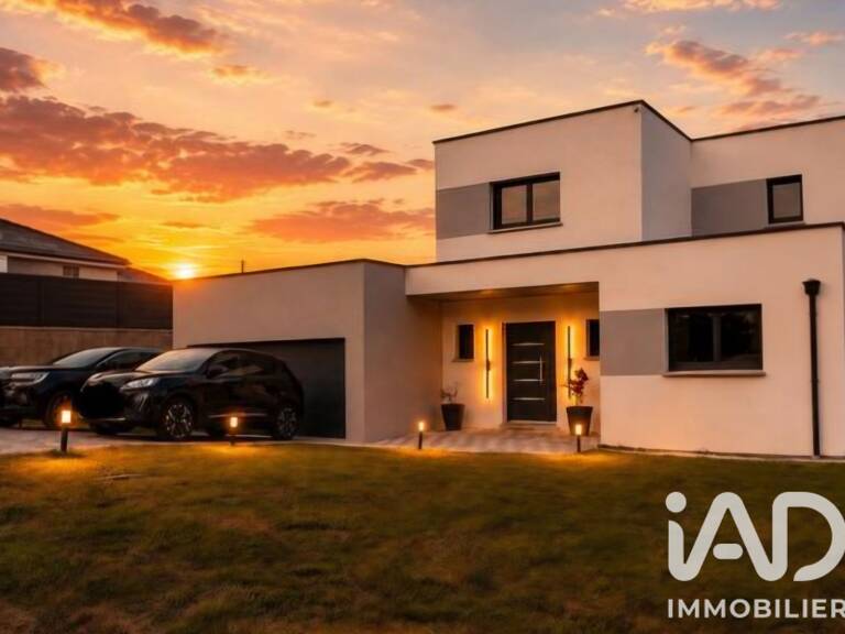 Vente Maison traditionnelle 7 pièces — photo 1