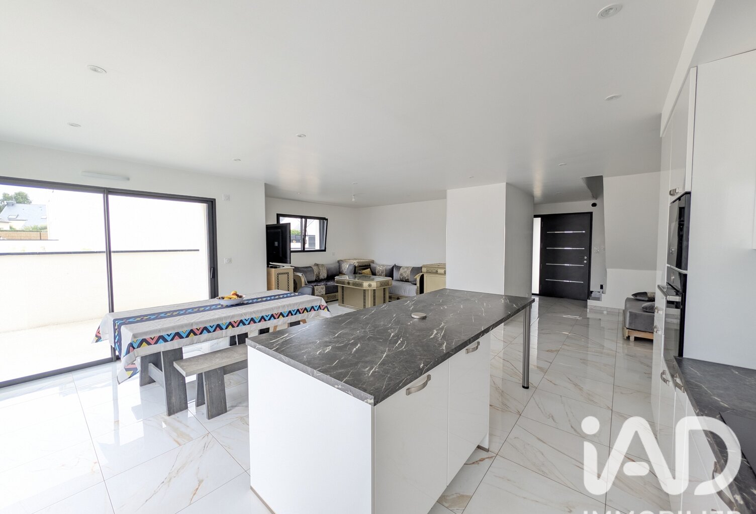 Vente Maison/villa 5 pièces — photo 1