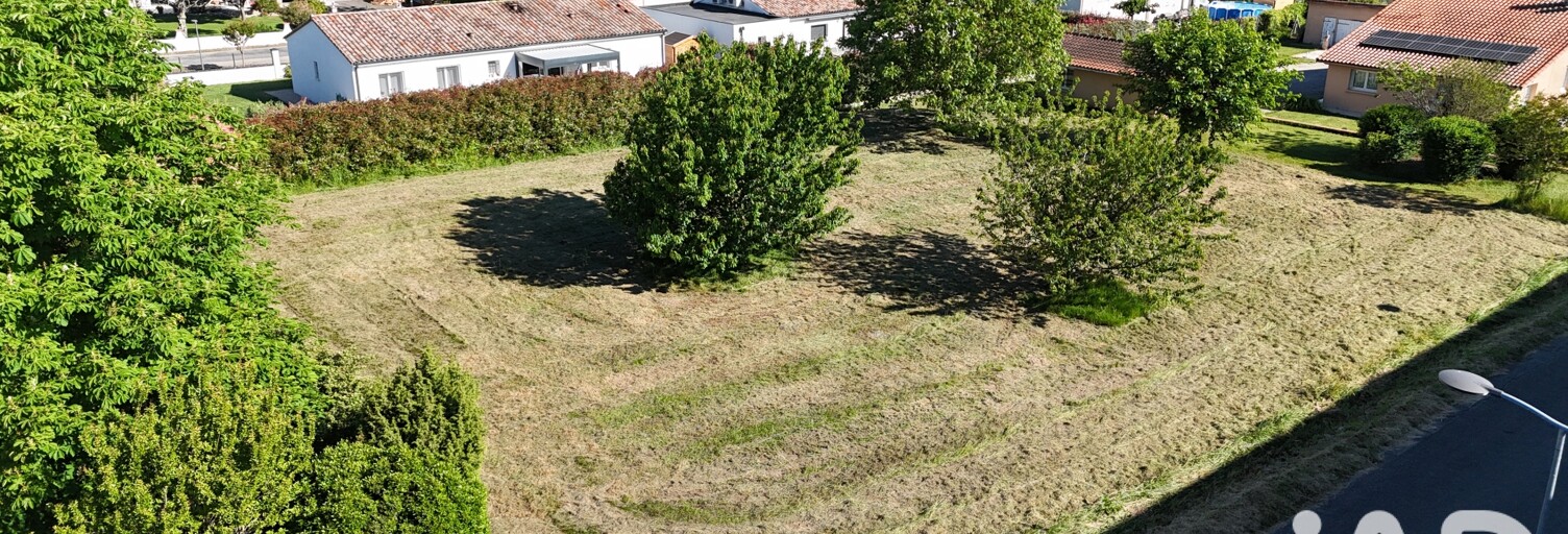 Terrain  650 m² à vendre à Saint-Nauphary (82370)