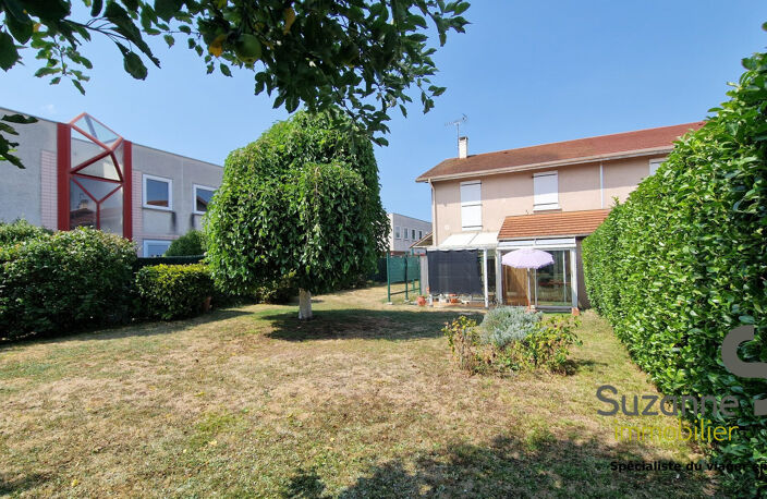 GRENOBLE  Maison familiale de type T5 avec jardin, véranda e — photo 4