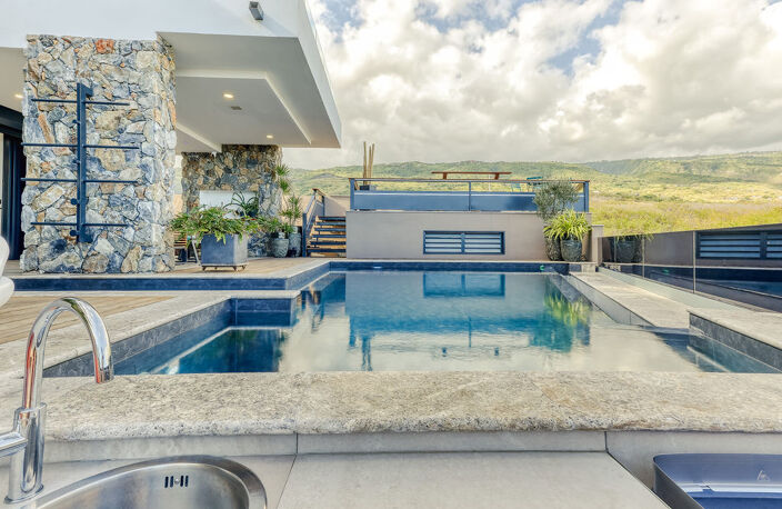 A Vendre - Villa d'exception 187 m2 avec piscine à Trois-Bas — photo 2