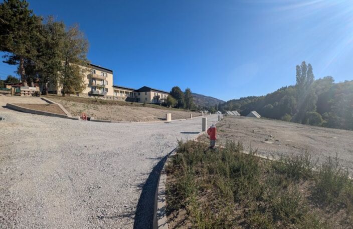 Terrain — photo 3