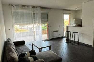 Appartement 3 pièces 1130 €