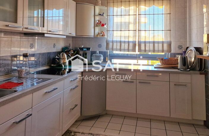 Bel appartement avec grand séjour et balcon orientés sud — photo 5