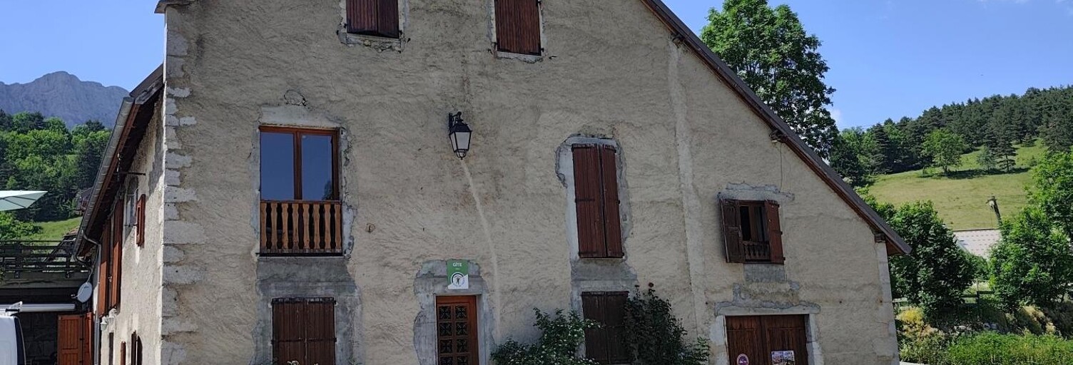Maison 9 Pièces 271 m² à vendre à Gresse-en-Vercors (38650)
