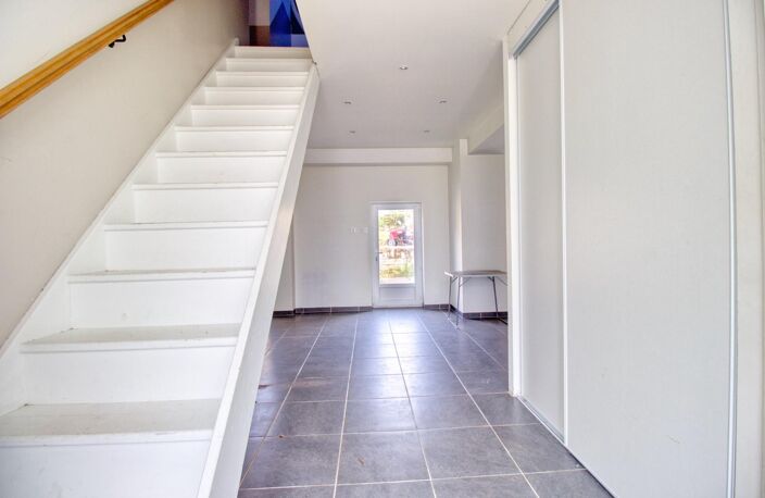 Maison de ville familiale de 152 m² avec grand jardin de 1 526 m², commerces à pied! — photo 4