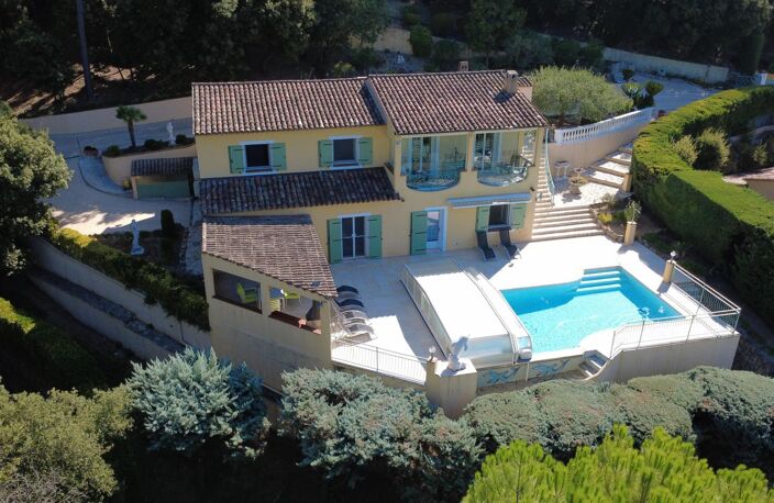 Villa de 168m2 avec vue sur les collines au Tignet — photo 4
