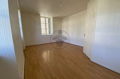 Appartement 3 pièces 630 €