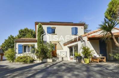 Maison de 150 m² avec piscine, garage, terrain clos... — photo du bien
