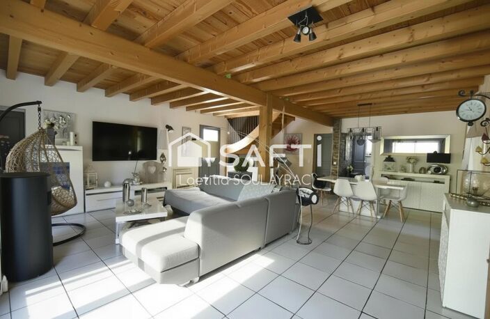 Maison de 150 m² avec piscine, garage, terrain clos... — photo 3