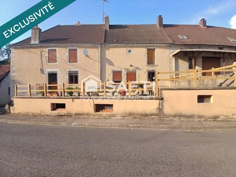 Maison de village, en pierre : 3/4 chambres, 1 espace bureau/jeux, sous-sol complet et terrasse — photo 1