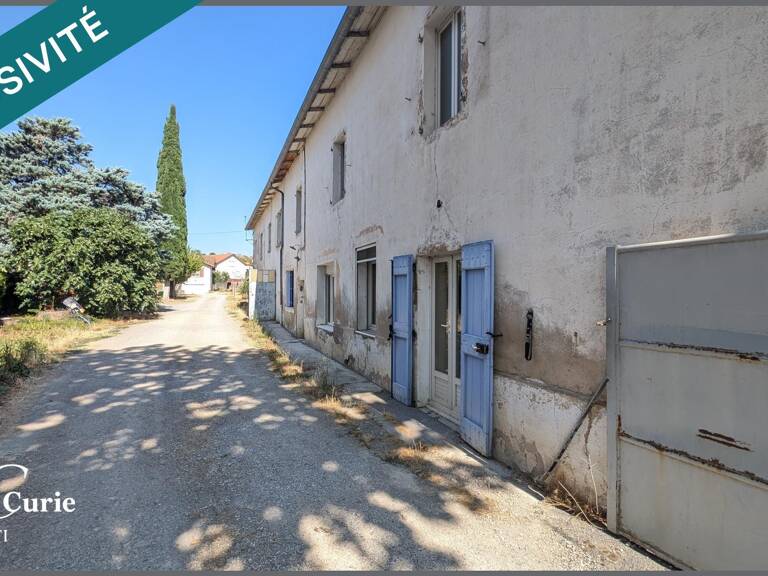 Maison d'environ 160m² à rénover avec deux garages — photo 1