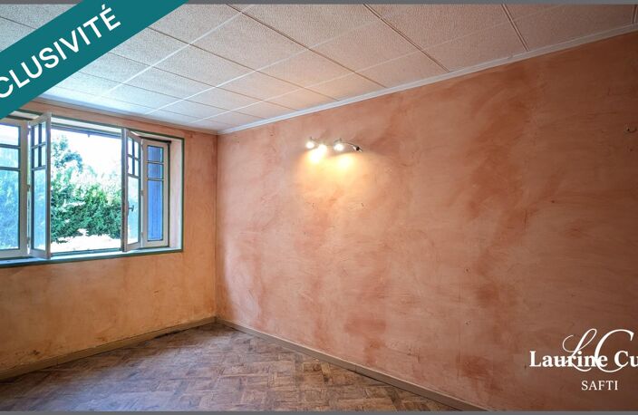 Maison d'environ 160m² à rénover avec deux garages — photo 4