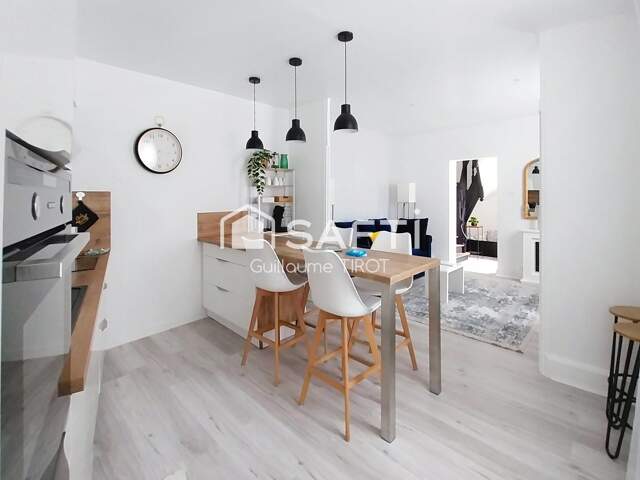Maison rénovée en coeur de ville — photo du bien