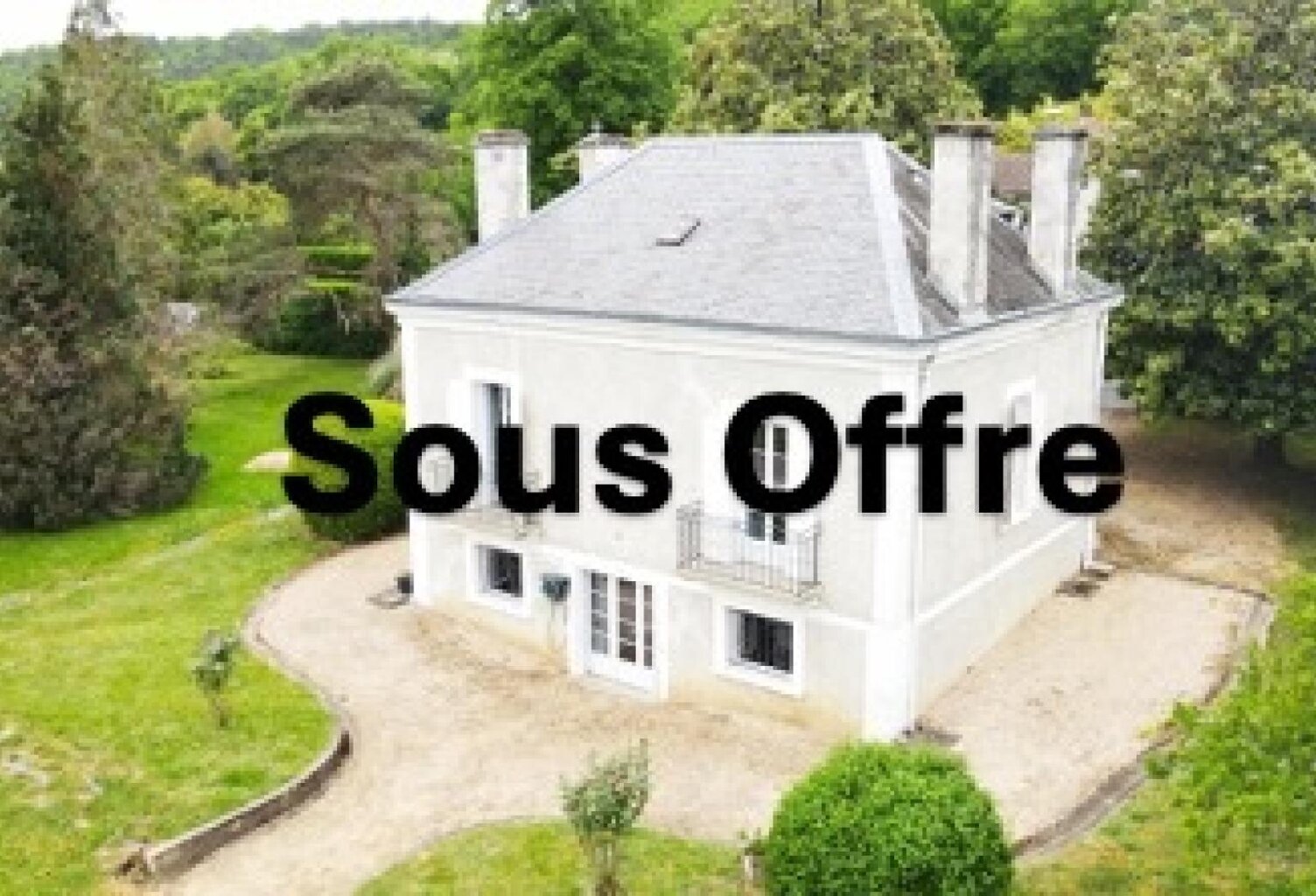 Propriété de 4 chambres et un bureau sur 2700 m2 — photo 1