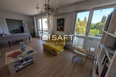 Appartement 5 pièces 190000 €