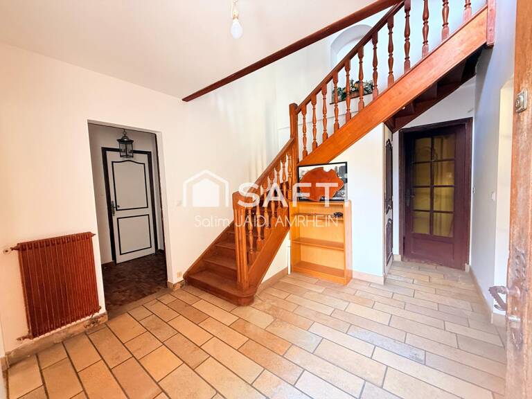 Maison 217 m2, RER E à 500 m, fort potentiel — photo 1
