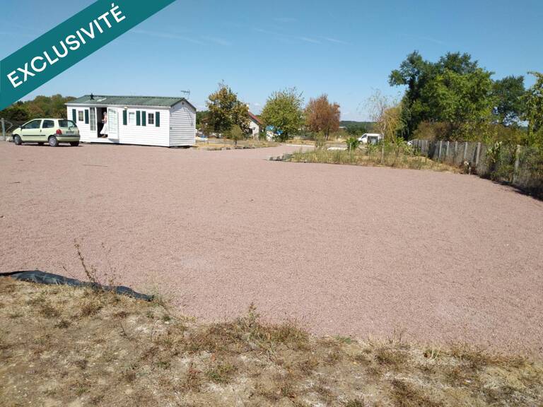 Terrain constructible viabilisé (eau et électricité déjà présents sur plusieurs secteurs du terrain) — photo 1