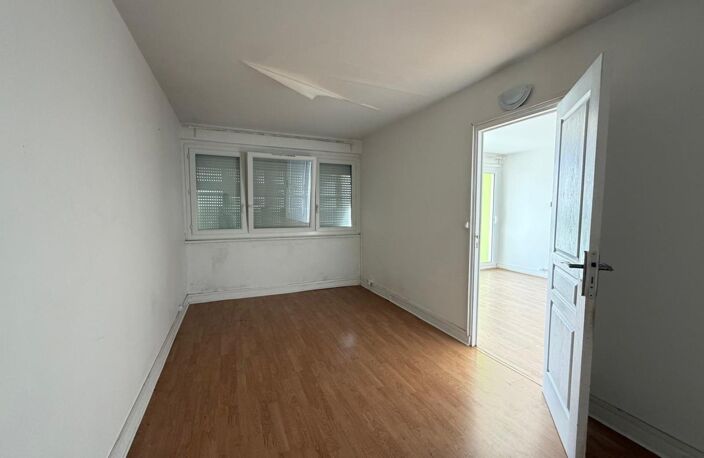 LUMINEUX T5 DE 90m2 — photo 5