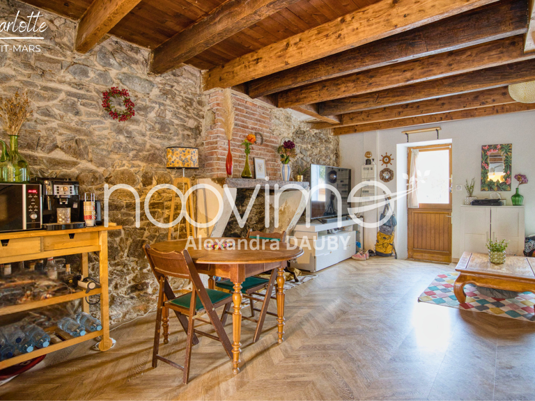 [Charlotte] Maison en pierre 2 chambres avec dépendances — photo 1