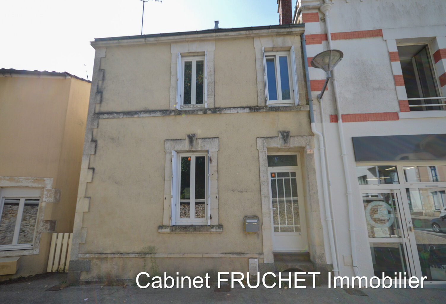 CHANTONNAY - Maison de caractère avec 2 chambres — photo 1