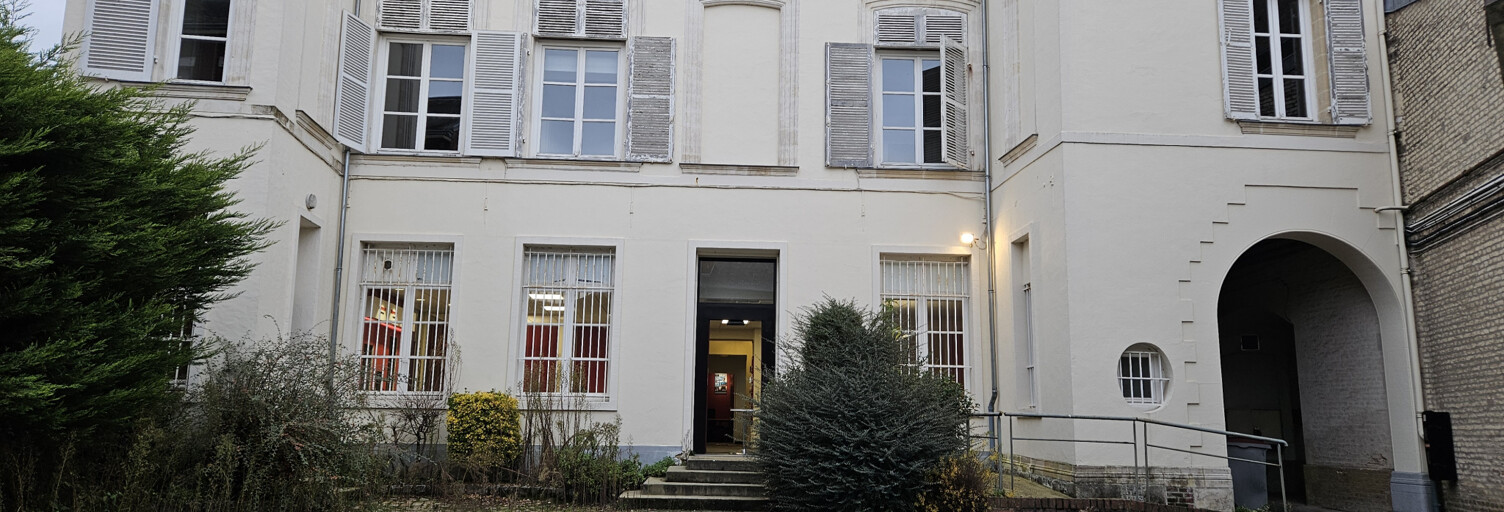Immeuble  770 m² à vendre à Abbeville (80100)