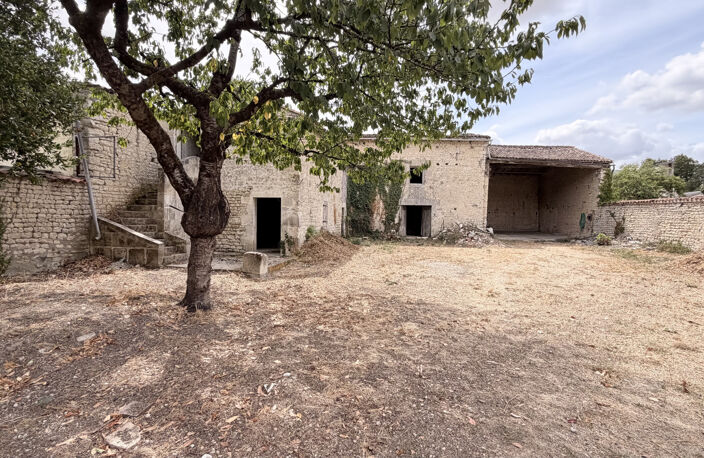 Propriété charentaise à rénover — photo 3