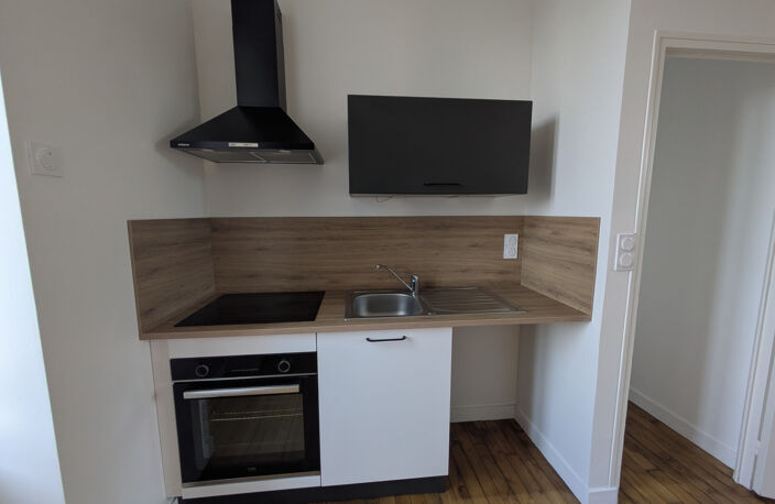 appartement au 1er étage d'une maison avec garage — photo 3