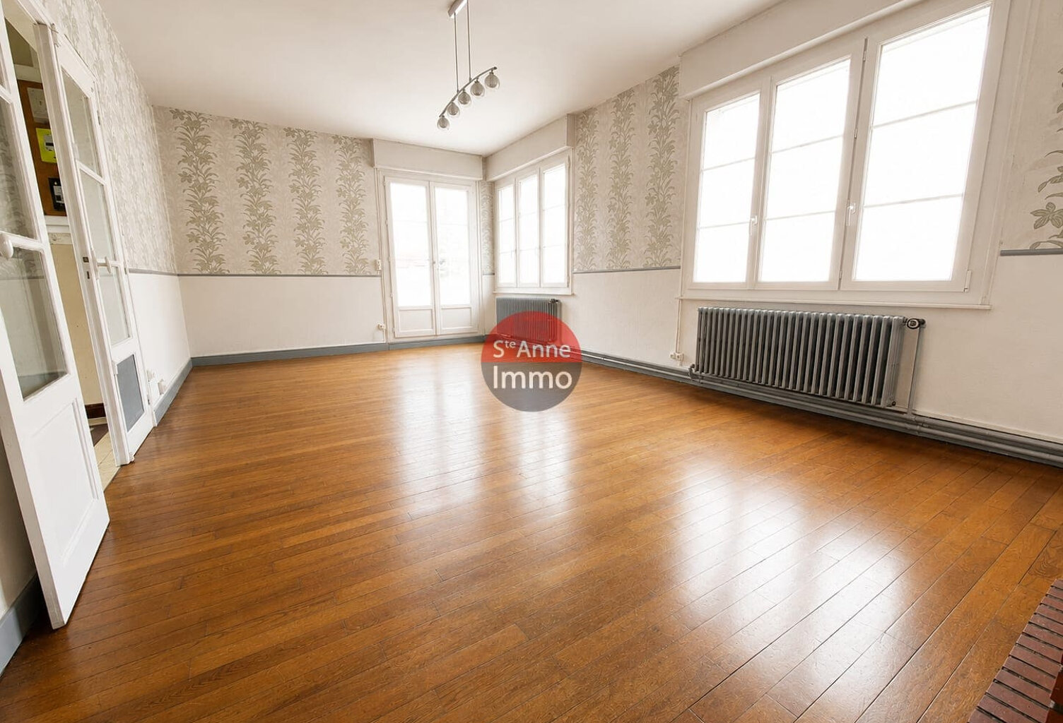 CAMON - PAVILLON INDIVIDUEL DE 160M2 - 6 CHAMBRES AVEC JARDI — photo 1