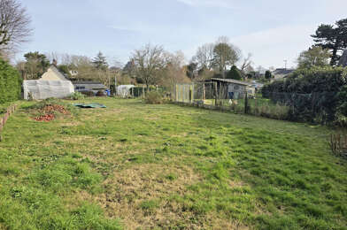 Terrain  61000 €
