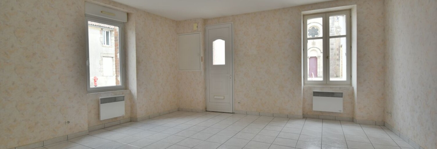 Maison 3 Pièces 80 m² à vendre à Yzernay (49360)