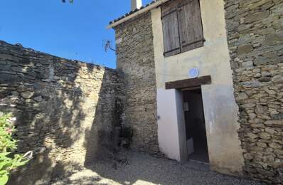 Maison de village Avec cour et terrain non attenant — photo du bien