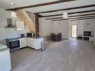 Maison de village Avec cour et terrain non attenant — photo 3